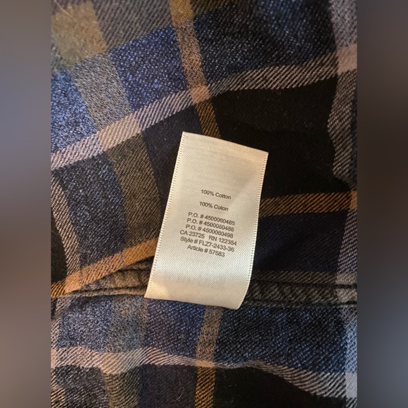 Aritzia Wilfred Free Button Down Shirt - Sz M - Picture 6 of 6